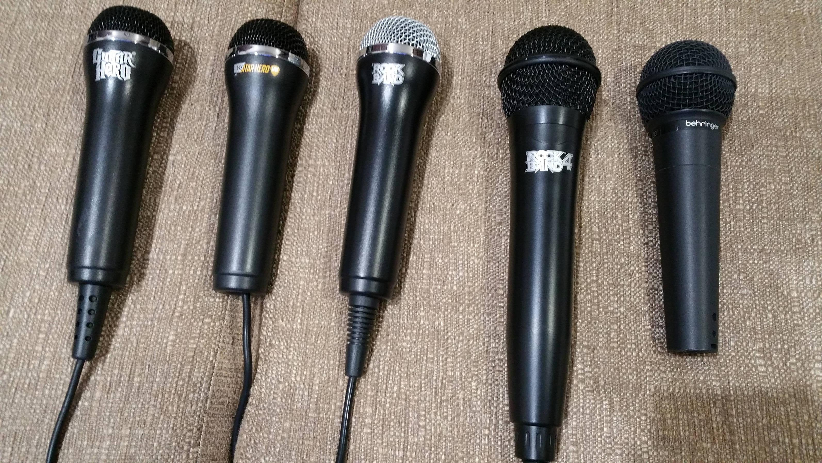 PS2/PS3/PS4/360/XB1/WII/WIIU: WIRED MICROPHONE - GUITAR HERO/DJ HERO/ROCK BAND/KONAMI - USB (USED)