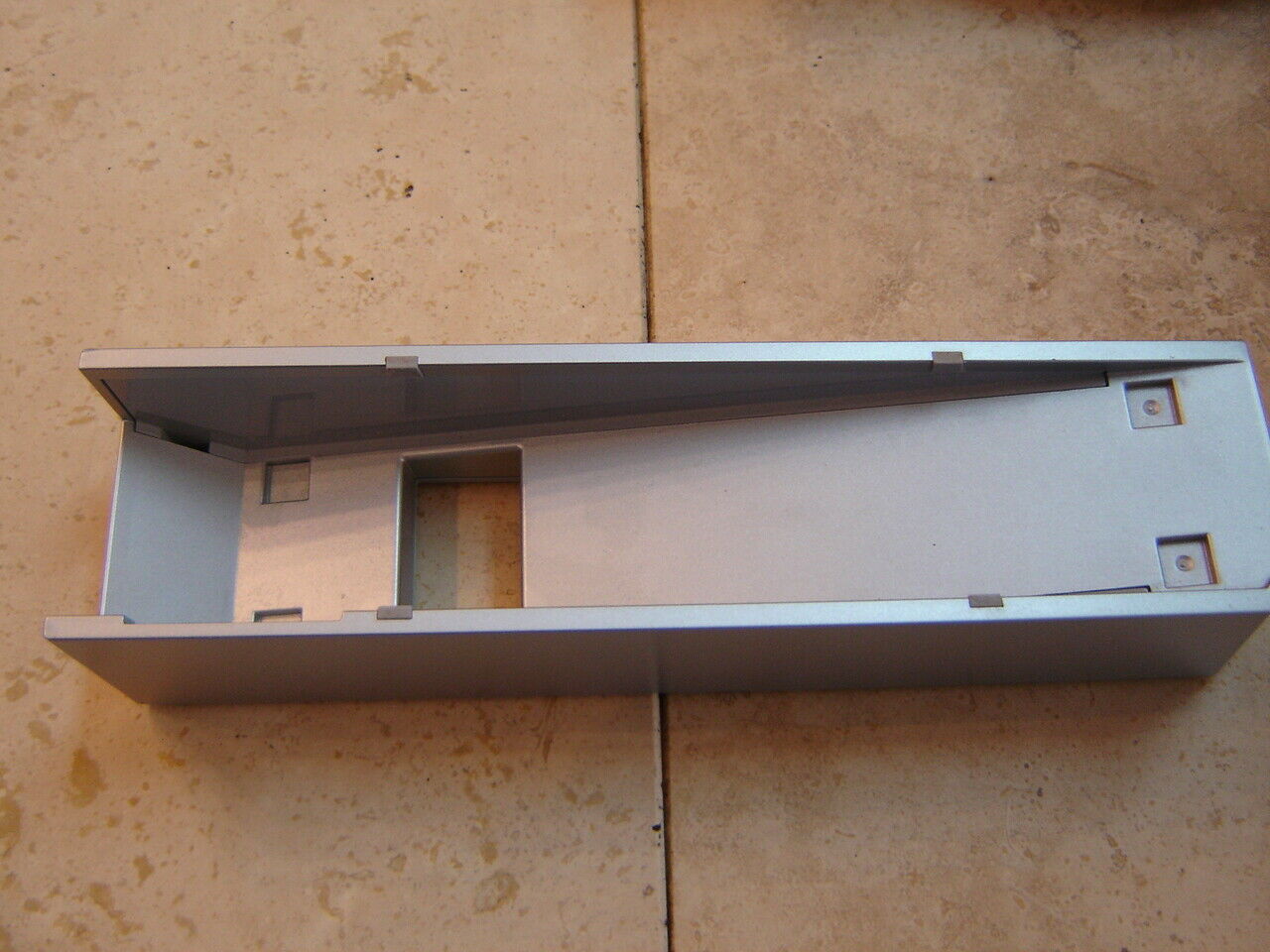 WII: CONSOLE BASE - MODEL RVL-017 (USED) WII: CONSOLE BASE - MODEL RVL-017 (USED)